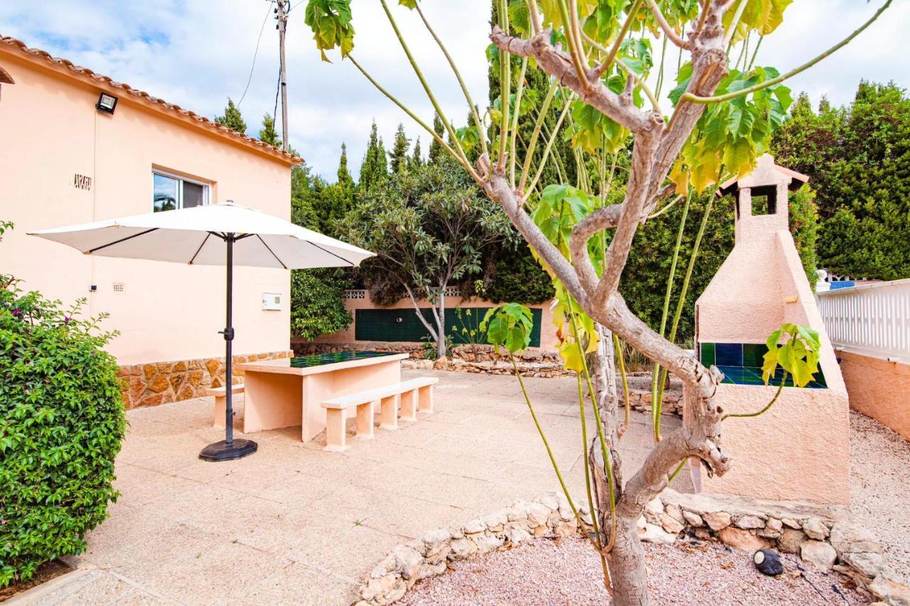 Lucia - Azulenacalpe Villa Calp